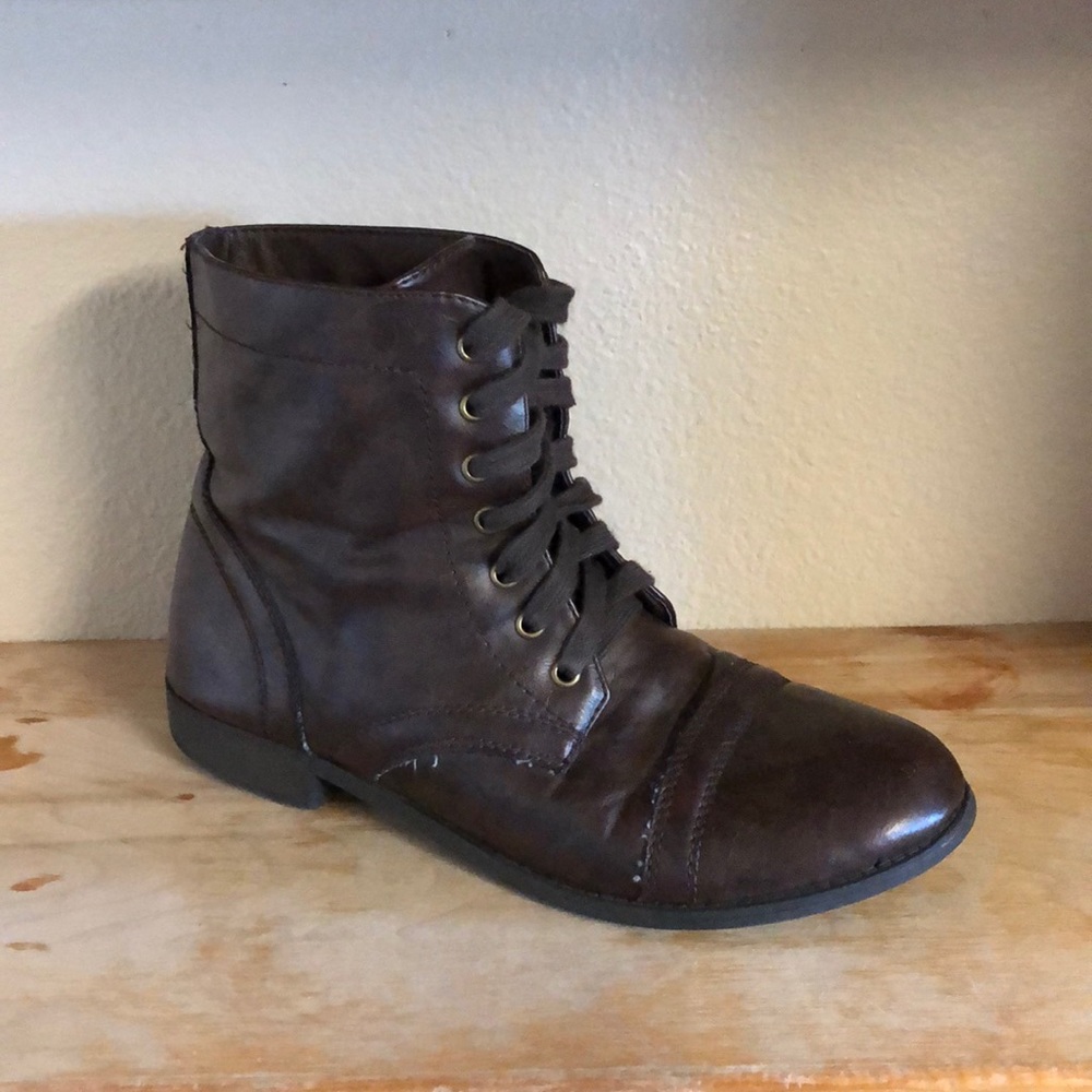 GOOD CONDITION Rampage Combat Boots